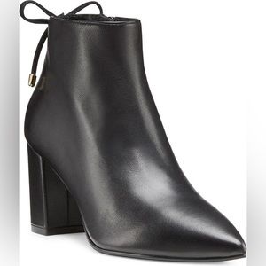 STUART WEITZMAN, Gardiner Black Tieback 75 Block Bootie, US 12